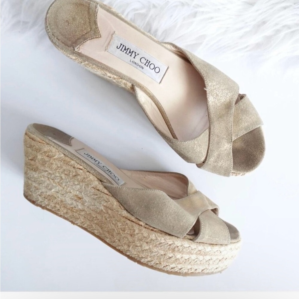 Jimmy Choo Paisley Gold Suede Criss Cross Slip-On Jute Platform
Sandal Wedges 36